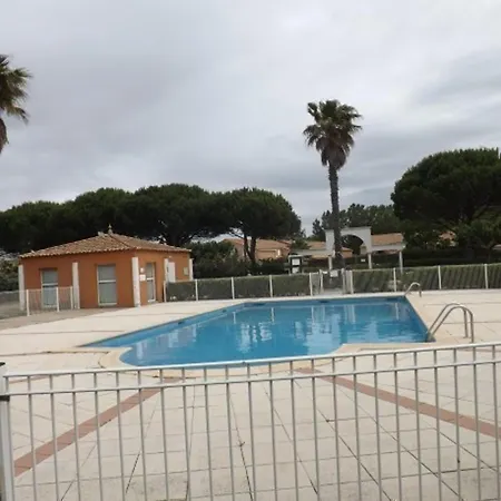Casa vacanze Maison Charmante A Vendres Avec Piscine Partagee *